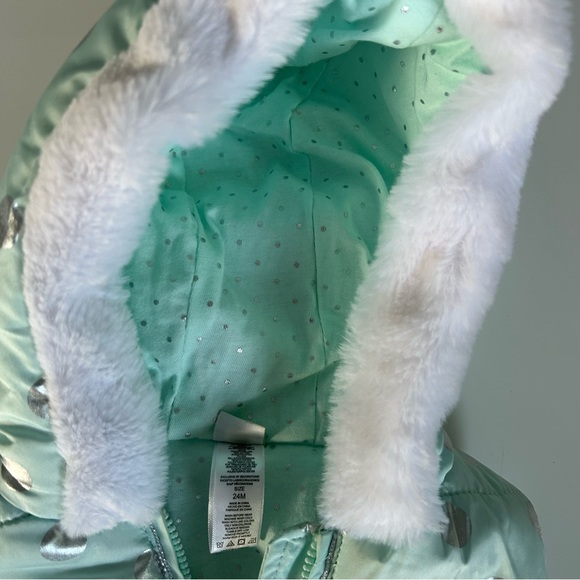 Little Me Girls’ Hooded Puffer Vest - Size: 24 Months. - Picture 2 of 8